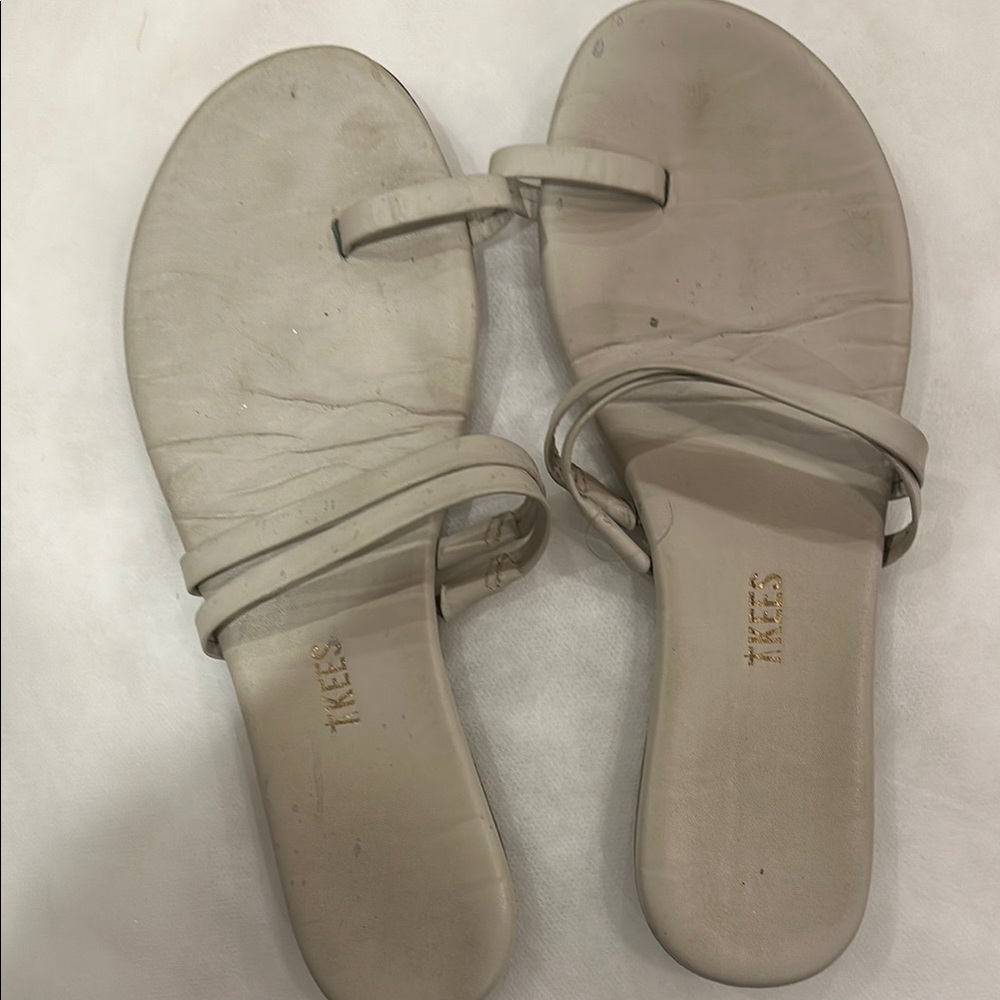 TKEES Cream Minimalist Sandals with Crossover Straps